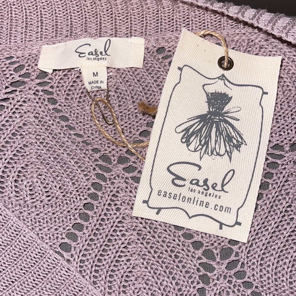 Women’s Sweater - Picture 6 of 7